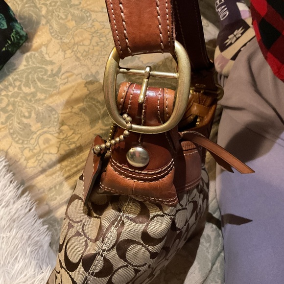 Coach Brown and Tan Signature Shoulder Bag - Picture 11 of 11